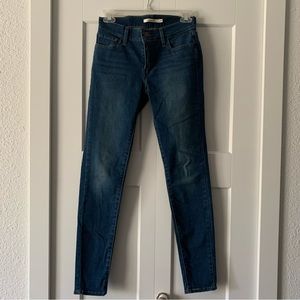 Levi’s 710 Super Skinny Jeans size 26